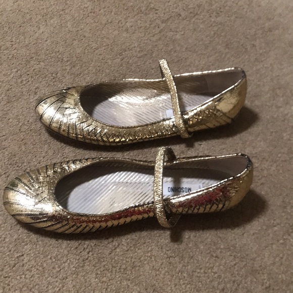 ⚡️FINAL PRICE⚡️ Moschino Vintage Gold Ballet Flats - Picture 12 of 15